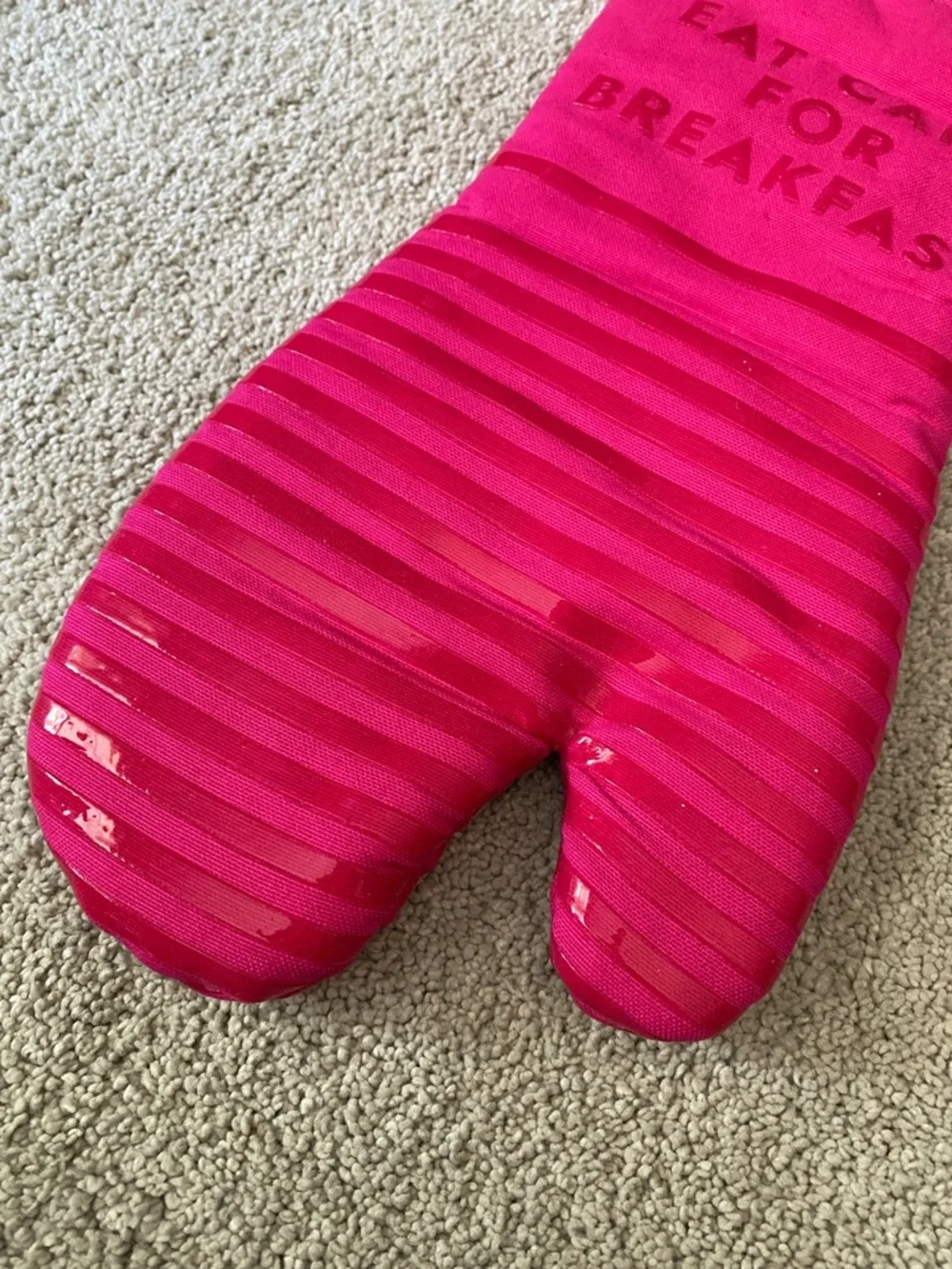 Kate Spade Eat Cake For‎ Breakfast Oven Mitt  Pink